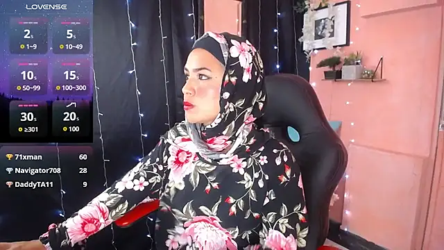 Snapshot of AliaAsad chatting on 20, 12, 2024 AliaAsad online show from 20, 12, 2024