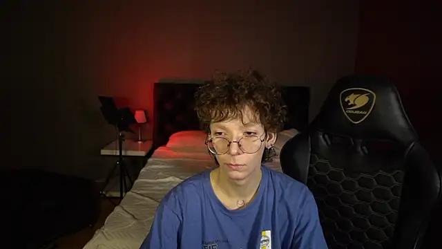 Snapshot of TommieH chatting on 15, 2, 2025 TommieH online show from 15, 2, 2025