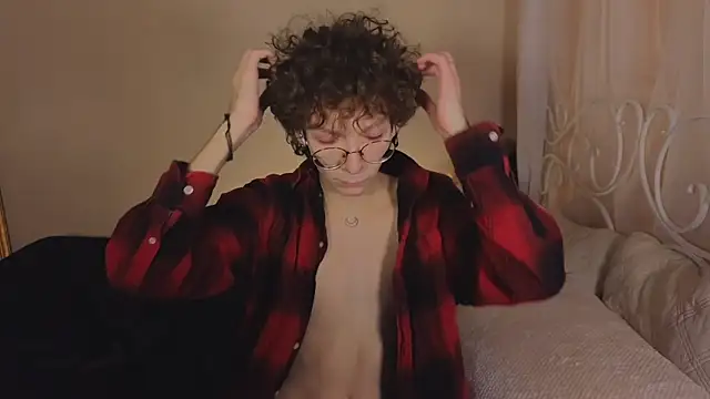 Snapshot of TommieH chatting on 1, 3, 2025 TommieH online show from 1, 3, 2025