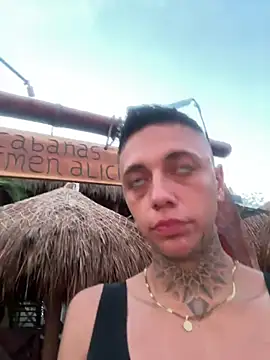 Snapshot of _PhillipBrown chatting on 26, 12, 2024 PhillipBrown online show from 26, 12, 2024