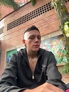 Snapshot of _PhillipBrown chatting on 1, 3, 2025 PhillipBrown online show from 1, 3, 2025