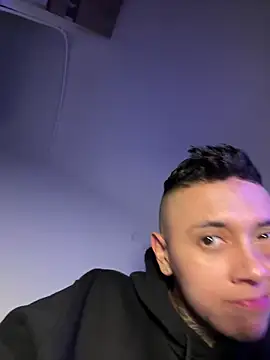 Snapshot of _PhillipBrown chatting on 6, 2, 2026 PhillipBrown online show from 6, 2, 2026