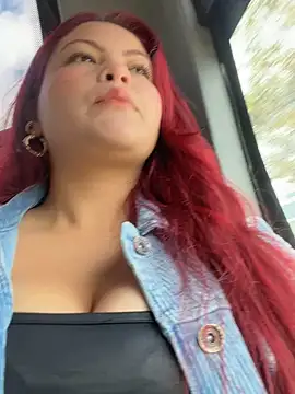 lia moon77 online show from 23, 1, 2025