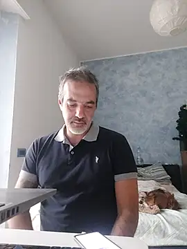 Marcolino183 online show from 4, 12, 2025