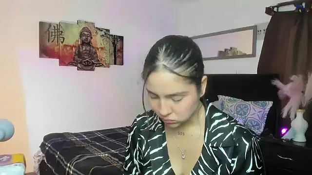 Snapshot of alisa_jhons1 chatting on 19, 9, 2025 alisa jhons1 online show from 19, 9, 2025