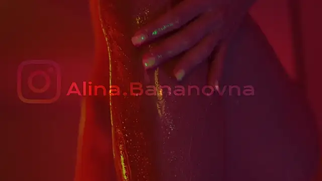 HeyBananas online show from 8, 10, 2025