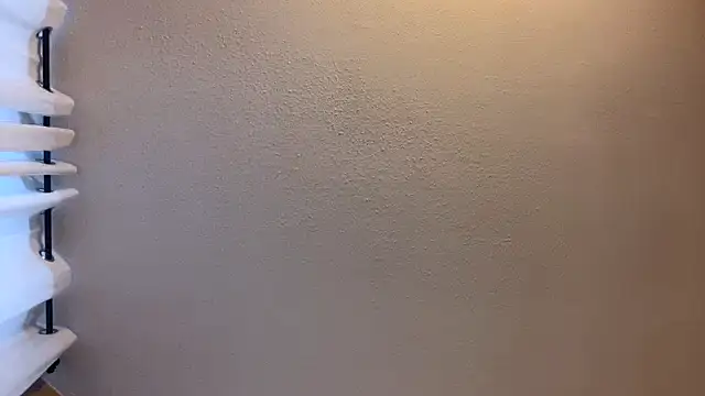 WhiteWomen online show from 30, 10, 2025