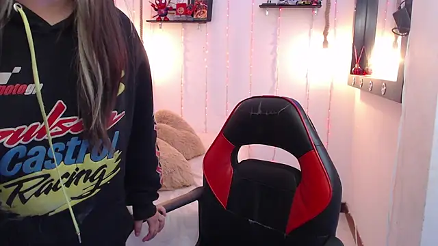 sapphire lilac online show from 12, 12, 2024