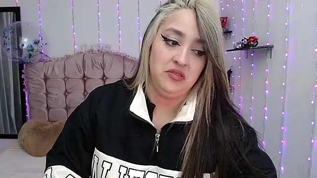 sapphire lilac online show from 24, 12, 2024