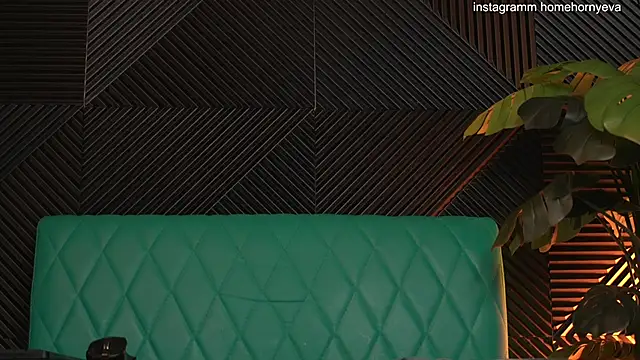 home horny eva online show from 19, 3, 2025