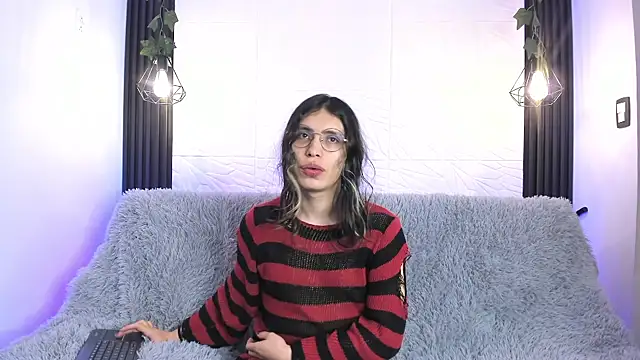 BRIAR AND BLAIR online show from 15, 11, 2025