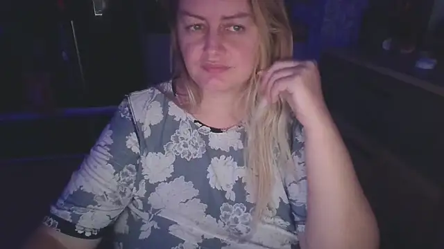 Meliss Official9 online show from 14, 10, 2025