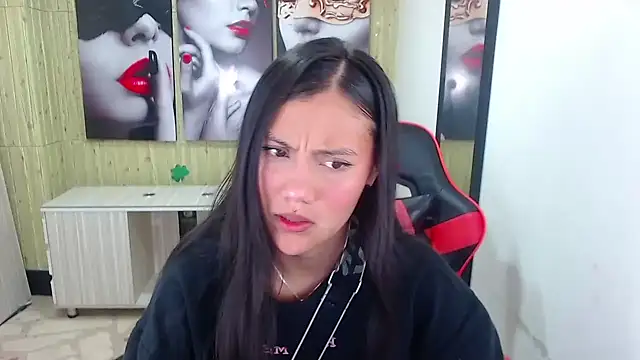 Snapshot of Catalehia_Milk chatting on 30, 1, 2025 Catalehia Milk online show from 30, 1, 2025