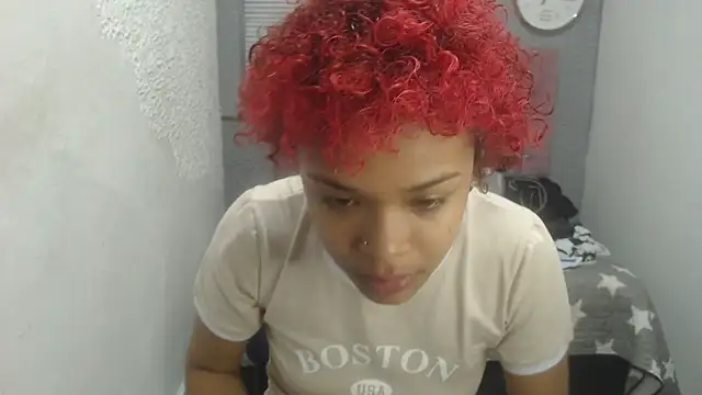 Snapshot of vainillaplaypussy chatting on 1, 2, 2025 vainillaplaypussy online show from 1, 2, 2025