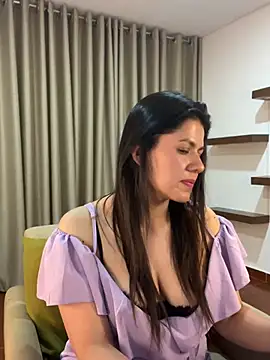 Alice Biel online show from 10, 1, 2025