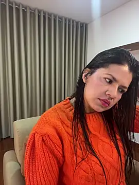 Alice Biel online show from 10, 3, 2025