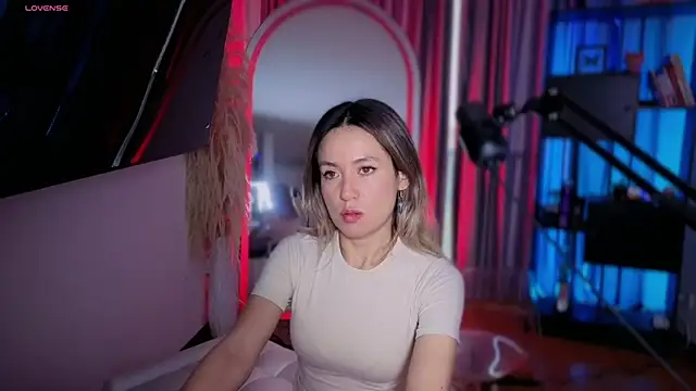 sexfire lalita online show from 16, 3, 2026