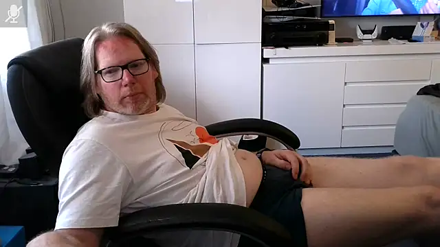 Snapshot of VSteph chatting on 16, 6, 2026 VSteph online show from 16, 6, 2026