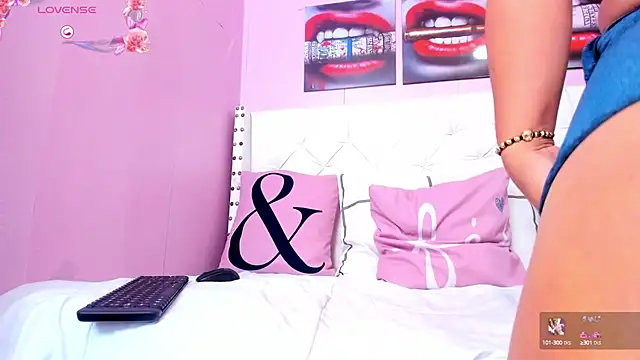 Snapshot of alice__tylor chatting on 14, 3, 2025 alice tylor online show from 14, 3, 2025