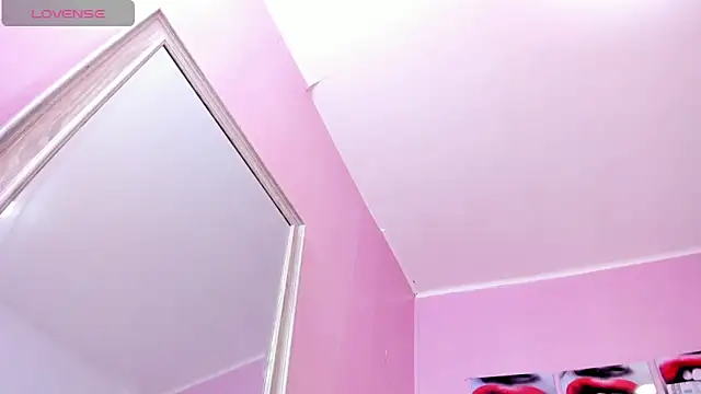 Snapshot of alice__tylor chatting on 21, 3, 2025 alice tylor online show from 21, 3, 2025
