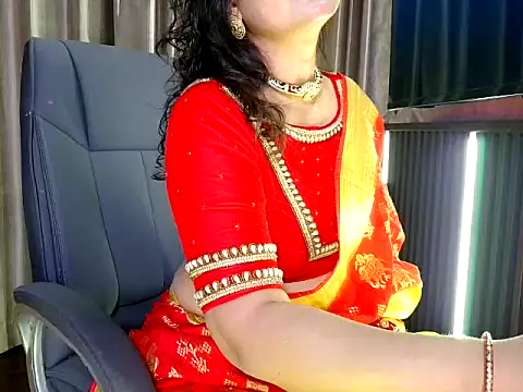Snapshot of fabdemira chatting on 25, 5, 2026 fabdemira online show from 25, 5, 2026