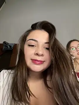 Snapshot of EllyBigTits chatting on 20, 9, 2025 EllyBigTits online show from 20, 9, 2025