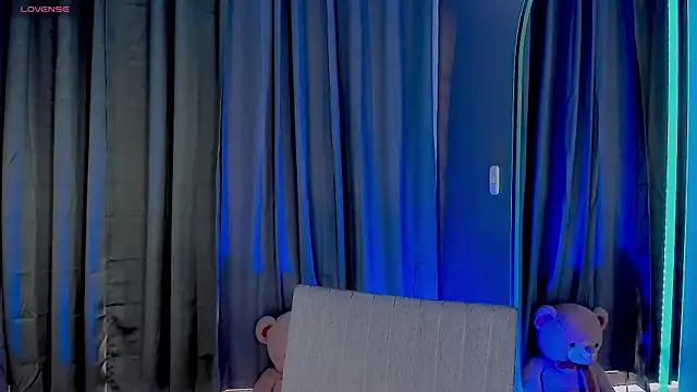 Snapshot of gatitavenecis chatting on 28, 12, 2024 gatitavenecis online show from 28, 12, 2024