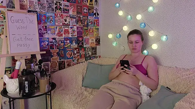 LittleLeen online show from 23, 12, 2024
