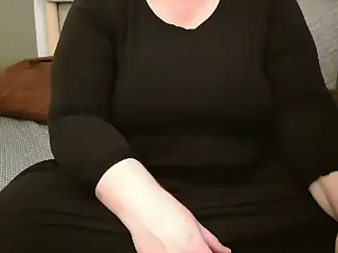 Snapshot of MarthaBriest chatting on 10, 1, 2025 MarthaBriest online show from 10, 1, 2025