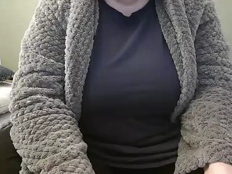 Snapshot of MarthaBriest chatting on 19, 1, 2025 MarthaBriest online show from 19, 1, 2025