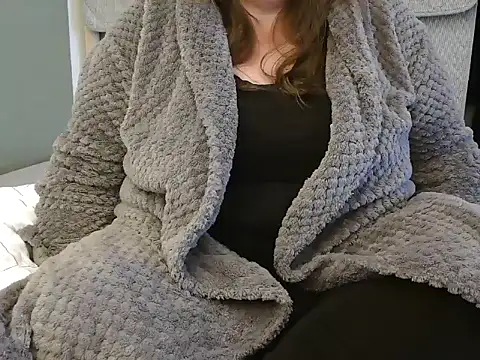 Snapshot of MarthaBriest chatting on 5, 2, 2025 MarthaBriest online show from 5, 2, 2025