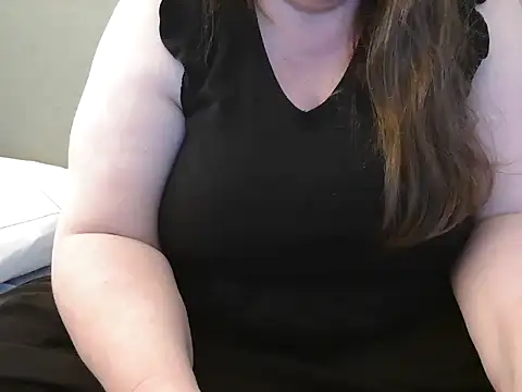 Snapshot of MarthaBriest chatting on 18, 2, 2025 MarthaBriest online show from 18, 2, 2025