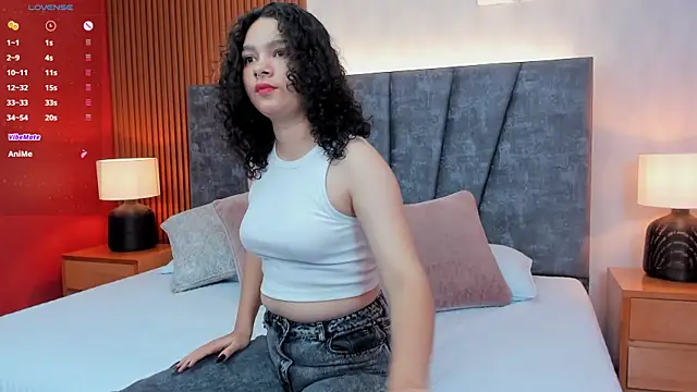 Snapshot of pretty_sunlight_ chatting on 18, 12, 2024 pretty sunlight online show from 18, 12, 2024