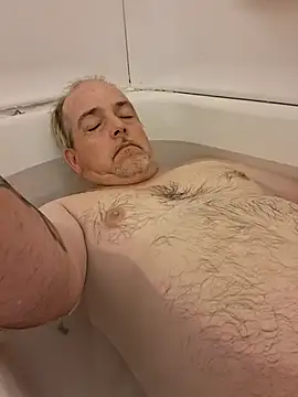 marc1812 online show from 7, 10, 2025