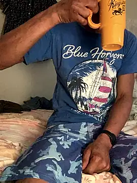 Johnras121 online show from 14, 1, 2026