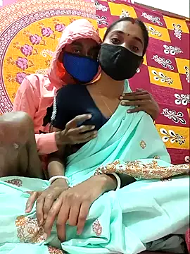 Snapshot of pojahoty chatting on 8, 1, 2025 pojahoty online show from 8, 1, 2025