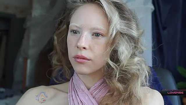  Phantom thread  online show from 14, 3, 2026