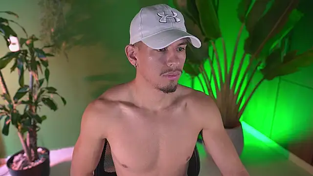 Aaronfox x online show from 6, 4, 2026