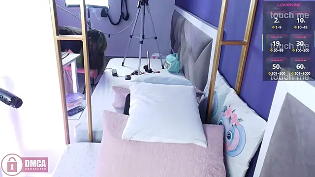 brigiitte rohan online show from 23, 3, 2025