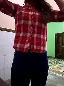 MIss-Naina online show from 7, 1, 2025