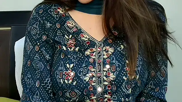 MIss-Naina online show from 1, 10, 2025