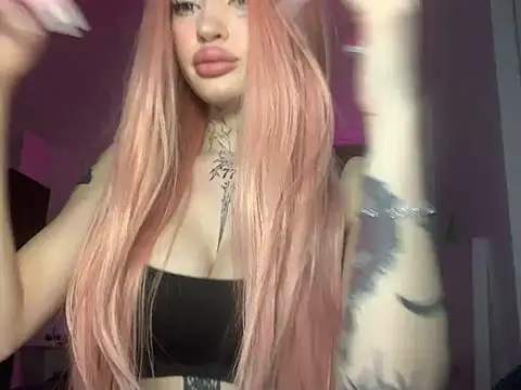 madelinexx online show from 7, 3, 2025