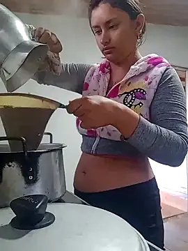 sariitha sw online show from 12, 1, 2025