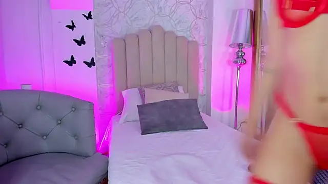 PollyGrey  online show from 4, 2, 2025