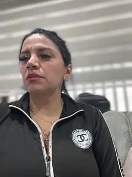 Milff parkerrr online show from 15, 1, 2025