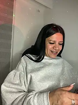 Milff parkerrr online show from 22, 3, 2025