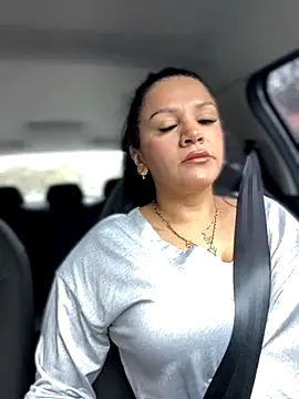 Milff parkerrr online show from 26, 9, 2025