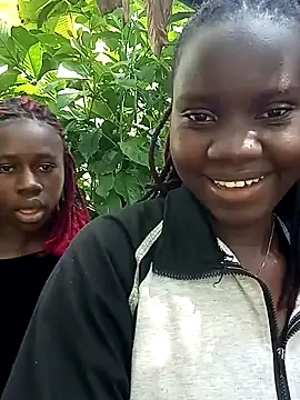 Black juicy24 online show from 23, 1, 2025