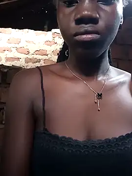 Black juicy24 online show from 20, 9, 2025