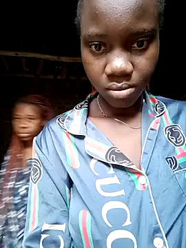 Black juicy24 online show from 30, 11, 2025